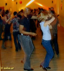 Salsa im El Corazon Aachen