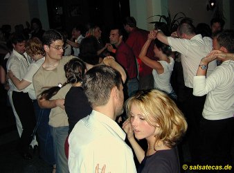 Salsa im Com-Center (anklicken zum Vergrößern)
