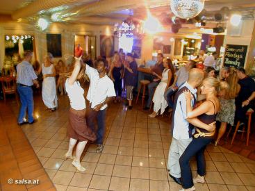 Salsa in Mönchengladbach (anklicken zum Vergrössern - click to enlarge)