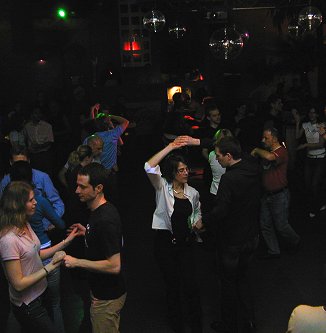 Salsa in Stuttgart: Discothek Enjoy